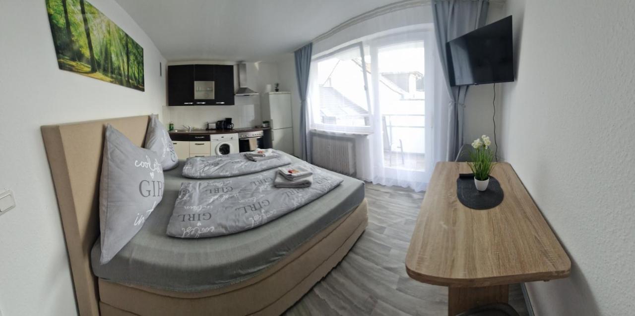M&Bluxux Apartaments เครเฟลด์ ภายนอก รูปภาพ